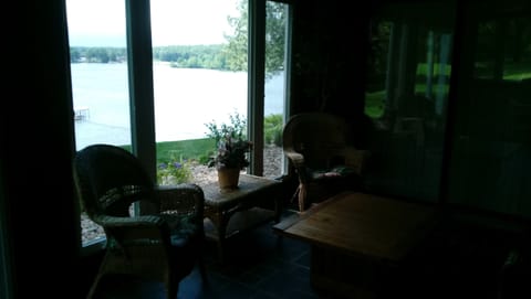 Lakefront sun room