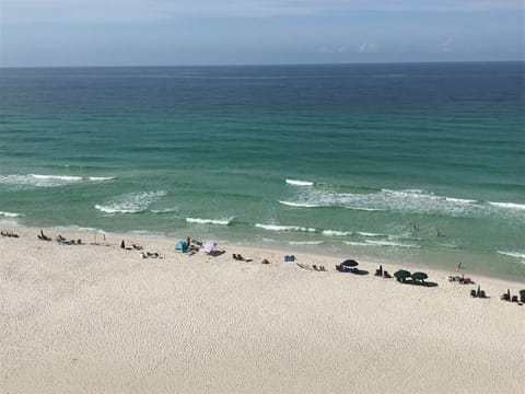 From Master balcony ... relaxing. 