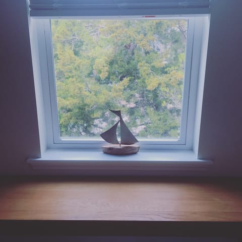 Reading nook in Queen bedroom