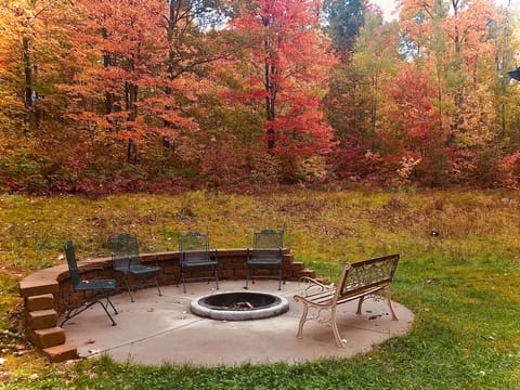 Newly updated fire pit! Fall colors!