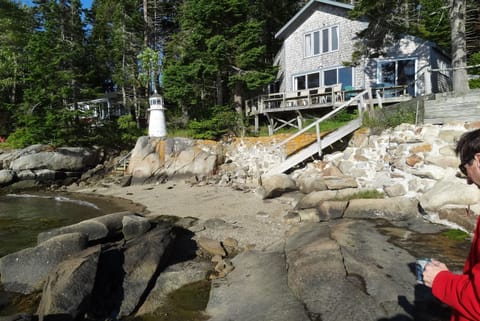 Low tide from the rocks in front of Lighthouse.