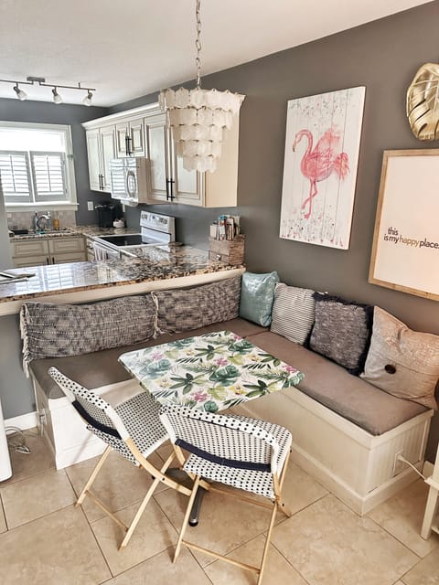 Comfy breakfast nook