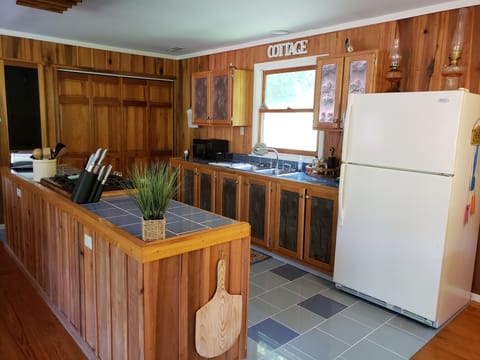 kitchen island with gas stove