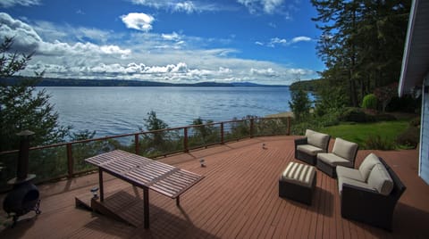 Massive deck with panoramic views of Hood Canal.