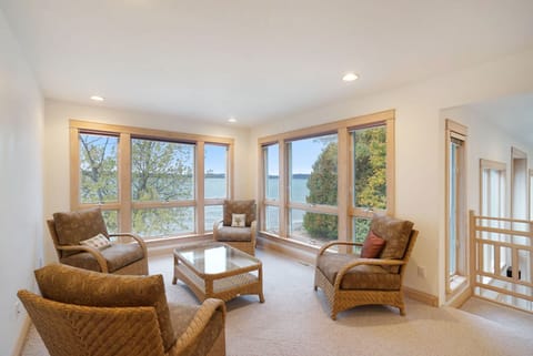 Sitting area upstairs off of primary bedroom