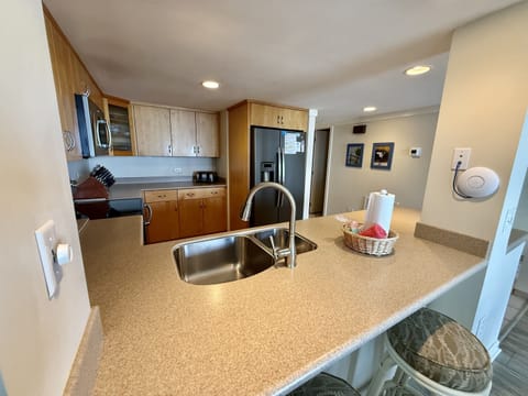 Spacious Kitchen - Fully Stocked