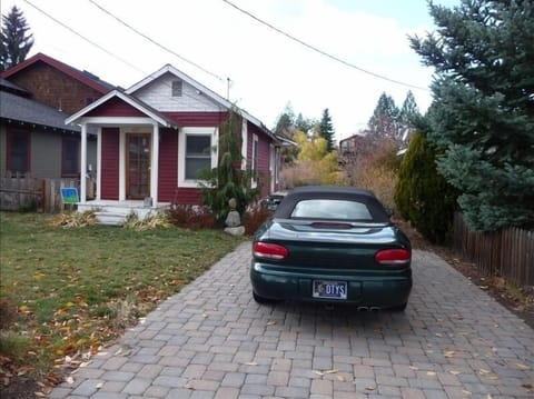View of house from the street