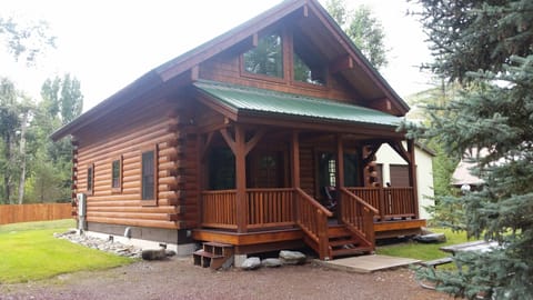 Hikers Cabin