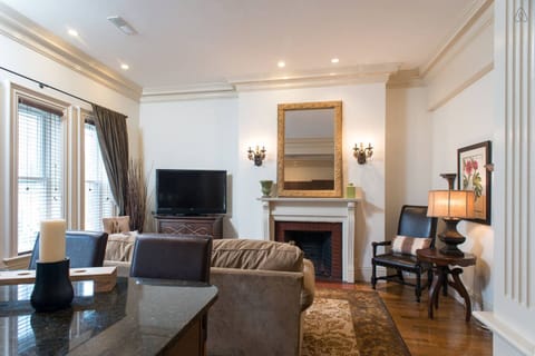 Living Room (Lower Level)