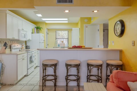 Bar seating over looking the kitchen