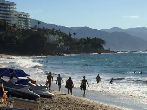 Los Muertos Beach only 2 blocks away