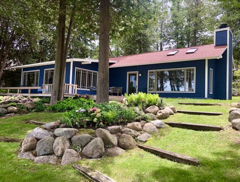 Bluewater Cottage on Lake Michigan