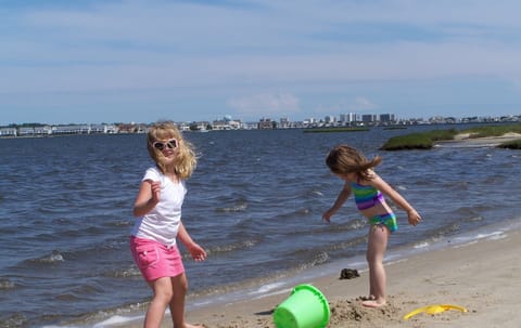 This little stretch of bayside beach is just 1 mile - easy walk - bike - drive