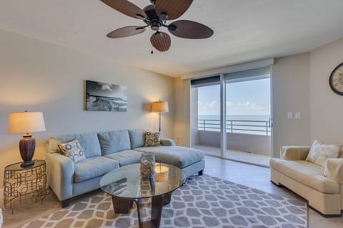 Living area facing gulf