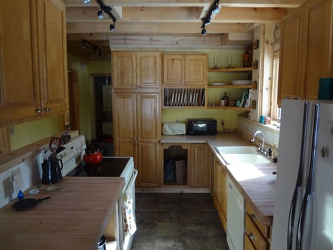Kitchen area