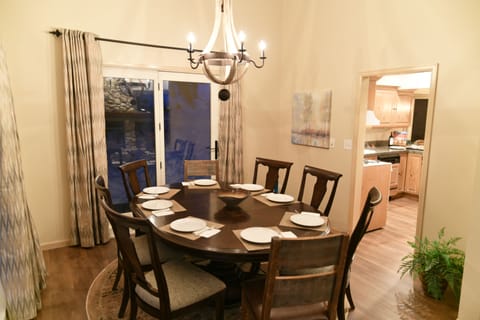 Dining for 12 (8 plus 4 at second table)