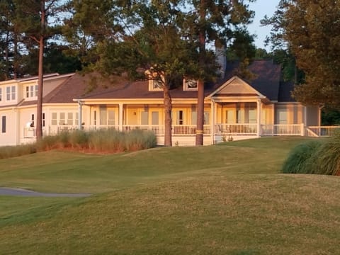 The Pointe: "Best View on the Lake"