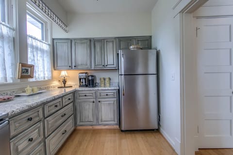 Fridge and coffee makers.