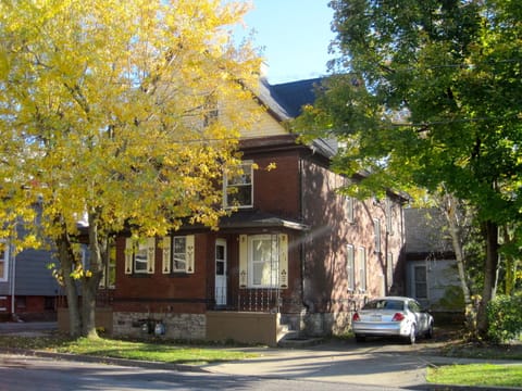 Fall at the Great Gorge Guesthouse