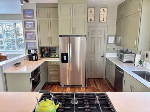 Plenty of cooking gadgets to help prepare each meal.