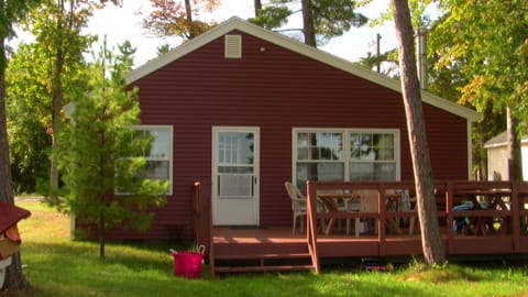 The cottage from the lake side.