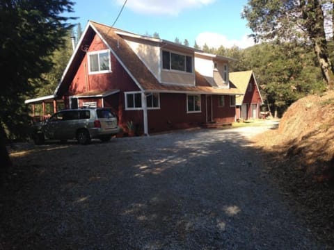 Charming creekside property with views of the canyon