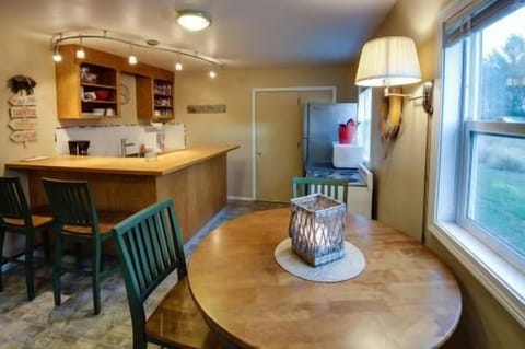 Lower level dining area.