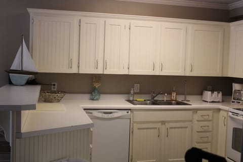 Fully equipped Kitchen.