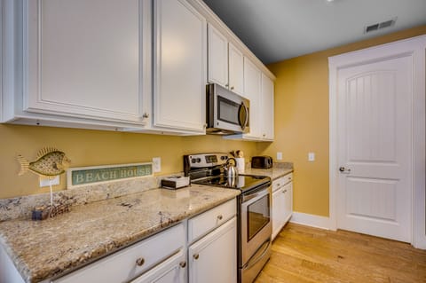 Fully stocked kitchen.