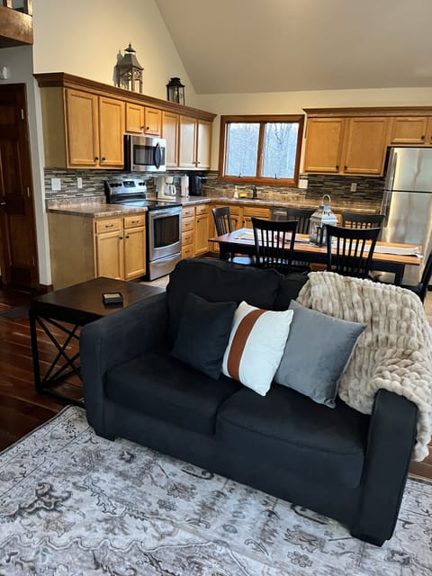 Open concept with kitchen and dining 