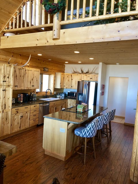 Kitchen equipped to cook and serve a Thanksgiving dinner!