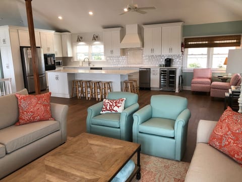 Living Room Open to the Kitchen