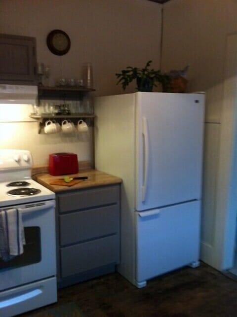 Kitchen stocked with all the necessities for great meal making.
