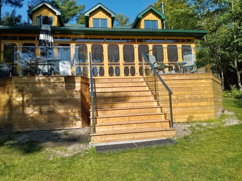 New deck with glass railings