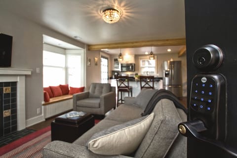 Entry into living room