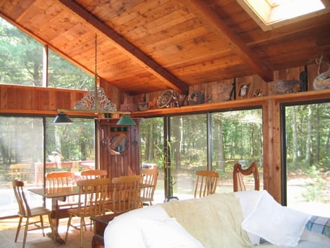 Warm cabin-like interior & Wall of Glass