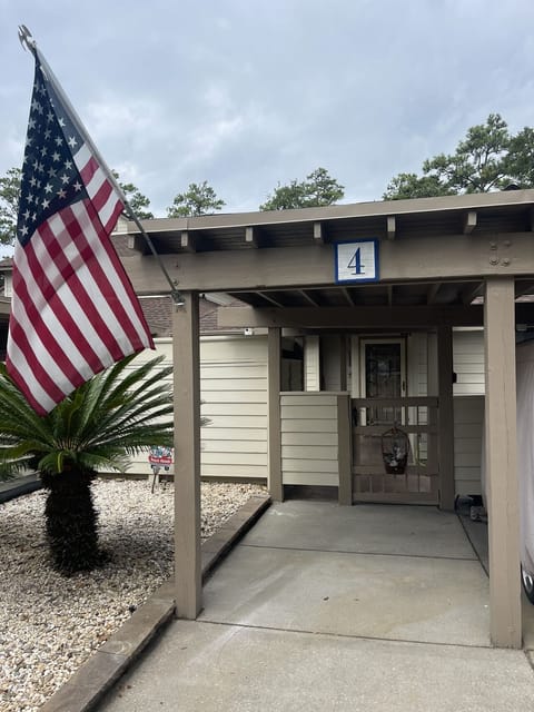 Front entrance to Garden Home 4