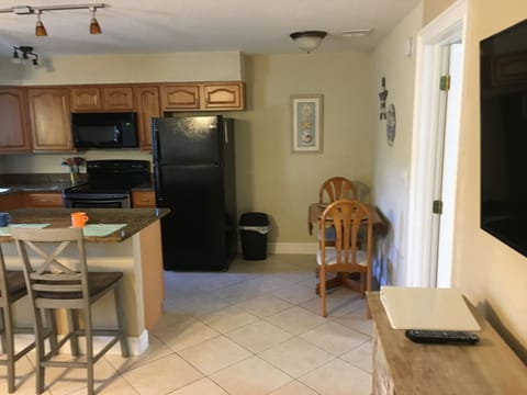 2 person dining room table