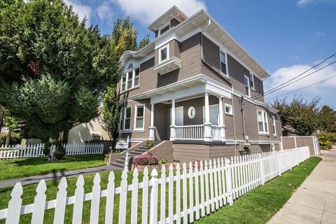 Front of property street view