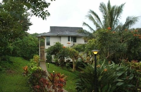 The garden walkway to the private Hanalei Bay Villa