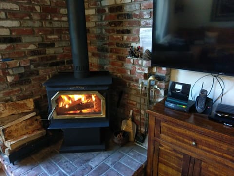 Warm and Cozy Wood Stove. New 50" Samsung with Netflix Ready