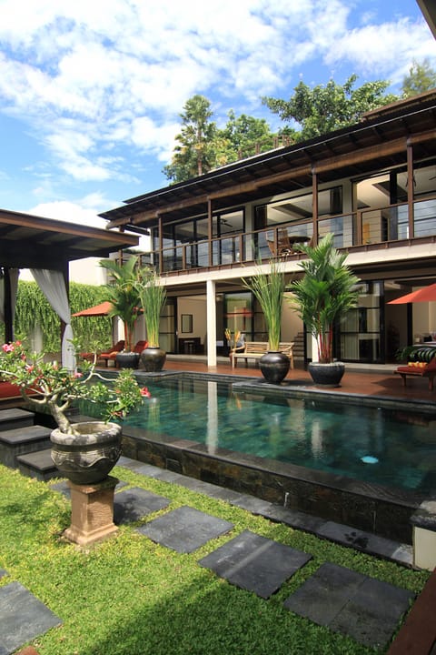 Cozy 4 Bedroom Villa Private Pool