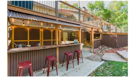 Outdoor Patio and Bar Area 