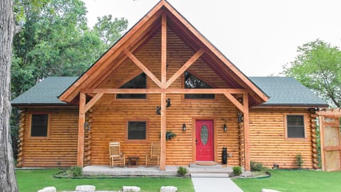 Navajo Cabin