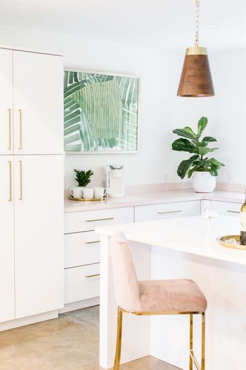 Kitchen Island seats and storage