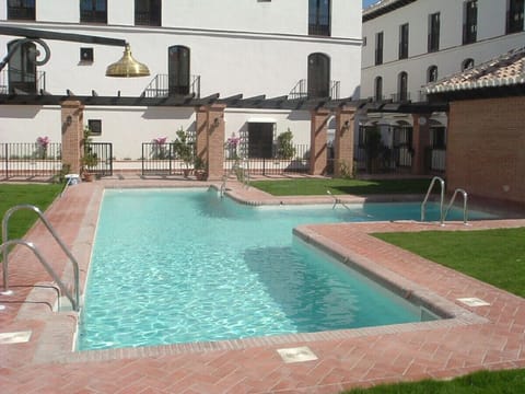 Immaculate outdoor pool