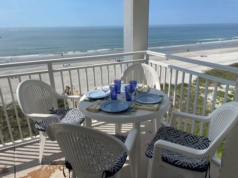 Enjoy your meals beachfront all day long.