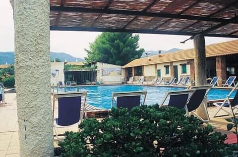 Pool of the residence