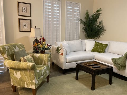 Luxurious, spacious living area with  access to your private lanai. New sofa!