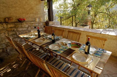 The pool house - a popular place for dining